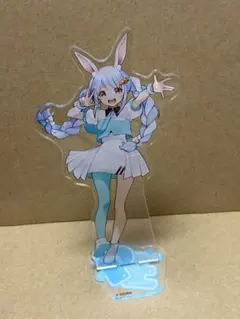 兎田ぺこら　アクリルスタンド ファミリーマート ホロマートのサムネイル