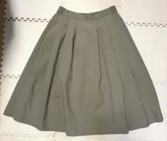 UNIQLO カーキ フレアスカート 清楚 Sサイズ