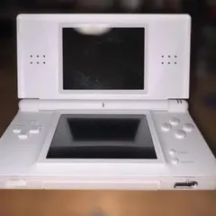 ニンテンドーDS Lite ホワイト ゲームソフト付き