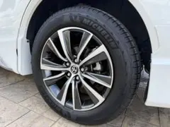 トヨタ 純正 18インチ アルミホイール タイヤセット 80ハリアー純正のサムネイル