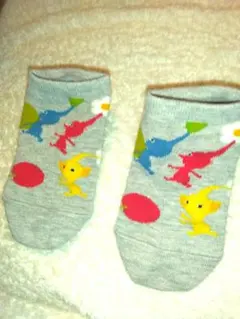 ピクミン キッズ靴下 グレー 15-20