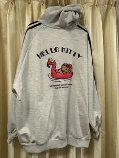 アベイル　HELLO KITTYコラボ ジップアップパーカー 日焼けキティ