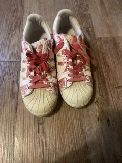 adidas オリジナルスーパースター