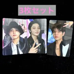 スキズ　DOIT POPUP フーディー　パーカー封入トレカ