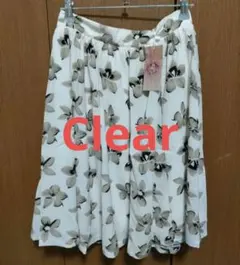 新品タグ付き【clear】花柄 フレアミニスカート ホワイト Mのサムネイル