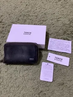 新品　タケオキクチ　10780円　小銭入れ　黒　箱付き　ラウンドファスナー