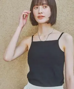 ラコレ　LAKOLE カップ付きキャミソール ブラック