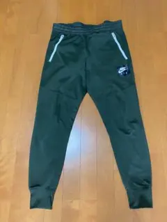 Nike ダークグリーン ジョガーパンツ M