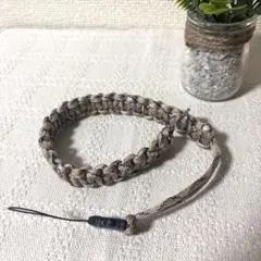 パラコード ハンドストラップ サンドベージュ×模様 スマホ カメラ ハンドメイド