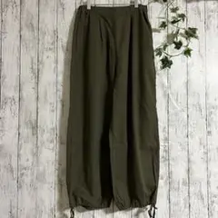 新品‼️サマンサモスモス　ヘリンボーン裾ドロストセミワイドパンツ　カーキ