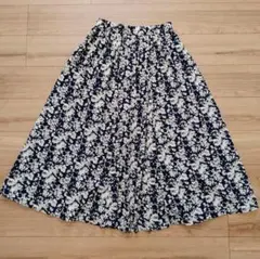 アクアガレージ 花柄 ロングスカート ネイビー L