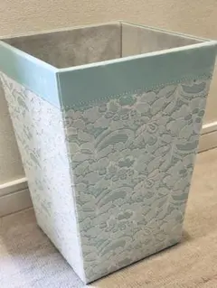 ダストボックス