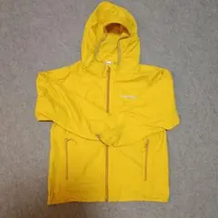 mont-bell　フード付き黄色ジャケット