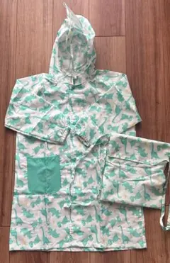 キッズ 恐竜柄 レインコート 110 レイングッズ