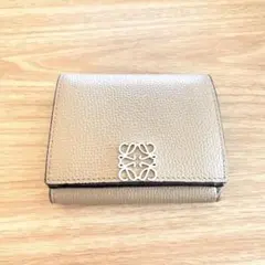 Marron⭐️様専用LOEWEアナグラムトライフォールドウォレット サンド