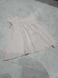 ユニクロフリル袖ピンクトップス 90cm