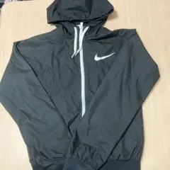 Nike フード付きウィンドブレーカー ブラック
