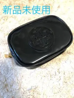 トリーバーチポーチ　エナメルブラック　新品未使用