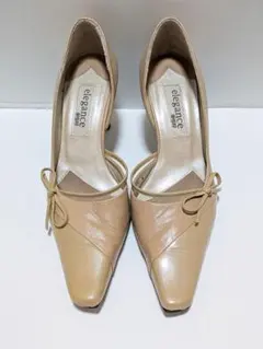 卑弥呼 elegance ベージュ パンプス 22cm 中古美品