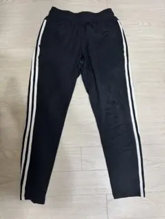 adidas 黒パンツ Lサイズ サイドストライプのサムネイル