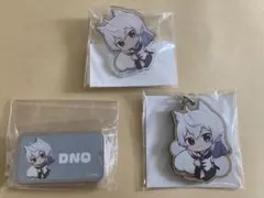 カラフルピーチ　どぬく　木札ストラップ　アクリルクリップ　ブリキケース