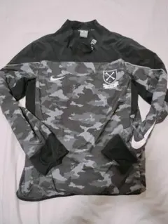 NIKE ナイキ　NFTB 迷彩　カモフラ　ウィンドブレーカー　ピステ M