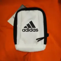 adidas ラウンドポーチ（送料無料）