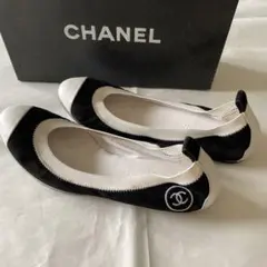 CHANEL ブラック フラットシューズ 37 - メルカリ