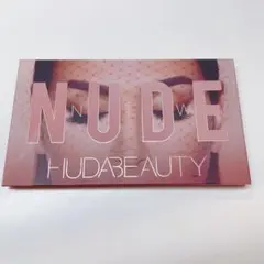 HUDABEAUTY NEW NUDE アイシャドウのサムネイル
