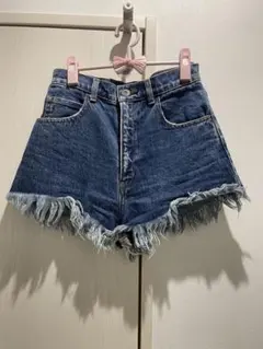 Item thumbnail for item 2a7be799-9c96-4a70-9a2f-f69199bc78b2