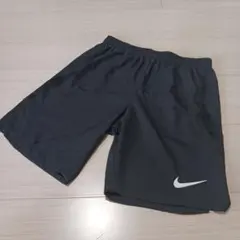 NIKE ナイキ スポーツ用 ショートパンツ【145】