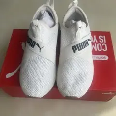 ✨️美品✨️PUMA ホワイト スニーカー 24cm 週末値下げ♪