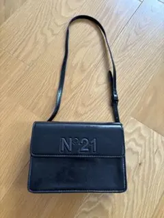 N°21 ブラック ショルダーバッグ