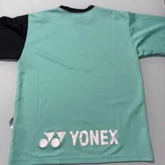 バドミントン長袖シャツ　Ｓサイズ