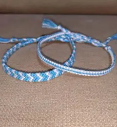 ミサンガ　２本セット　水色×白　ハンドメイド