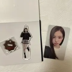 TWICE ランダムミニアクリルスタンドチャーム ナヨン　トレカのサムネイル