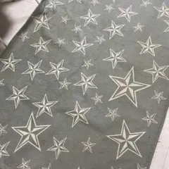 星柄グレー生地 フリンジ付き　ラグ　MERCROS