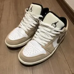 Air Jordan 1 ローカット ホワイト/ベージュ