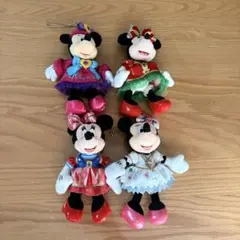 ミニー・マウスとデイジー・ダック ぬいぐるみセット - メルカリ
