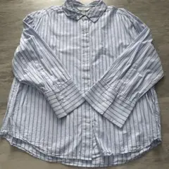 H&M 青と白のストライプ 長袖シャツ L
