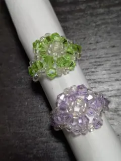 フラワー型ビーズリング 緑と紫