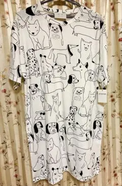 boyholic fillil Tシャツワンピース 未使用 総柄 犬柄 dogのサムネイル
