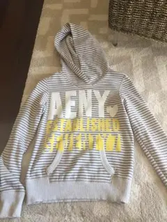 アメリカンイーグル トレーナー