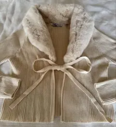 美品　ZARA アイボリー ファー付きカーディガン 長袖　Lサイズ