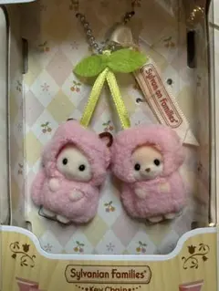 【新品・未開封】シルバニアファミリー キーチェーン さくらんぼ　赤ちゃん