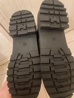 値下げました！ショートブーツ ブラック 24~24.5の方に！