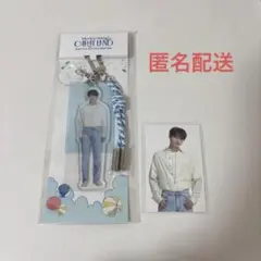 seventeen ジュン caratland ケレン　アクリルキーホルダー