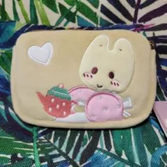 サンリオ　マルチティッシュケース　マロンクリーム