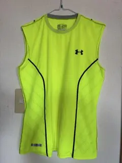 UNDER ARMOUR ノースリーブシャツ 蛍光イエローのサムネイル
