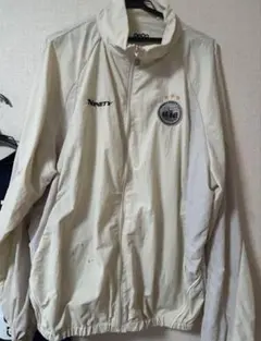 9090Umbro ナイロンジャケット ホワイト 090_e6a438ea-ab2a-4525-b557-